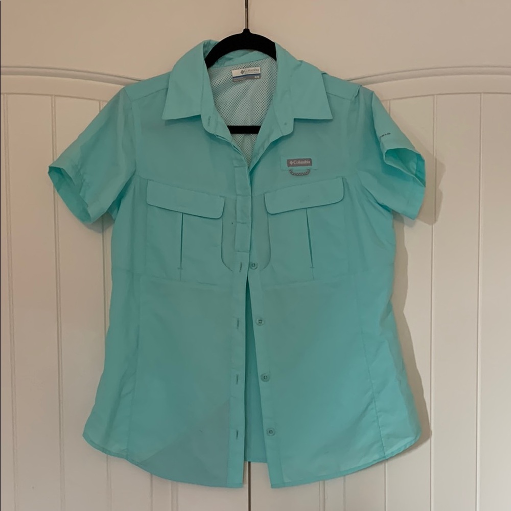 Columbia Women's Aqua Button Down Shirt
